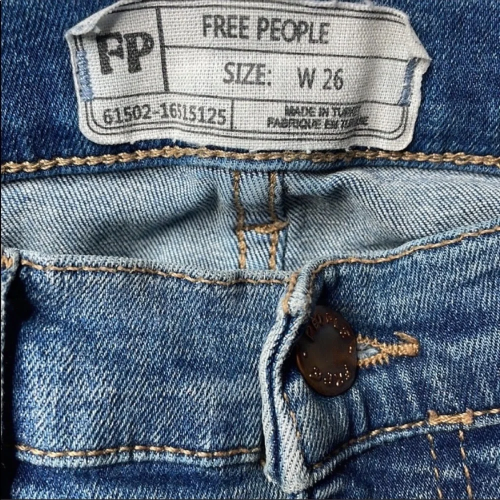Free People Distressed Long Frayed Hem Skinny Denim Jeans Size 26 Fringe
